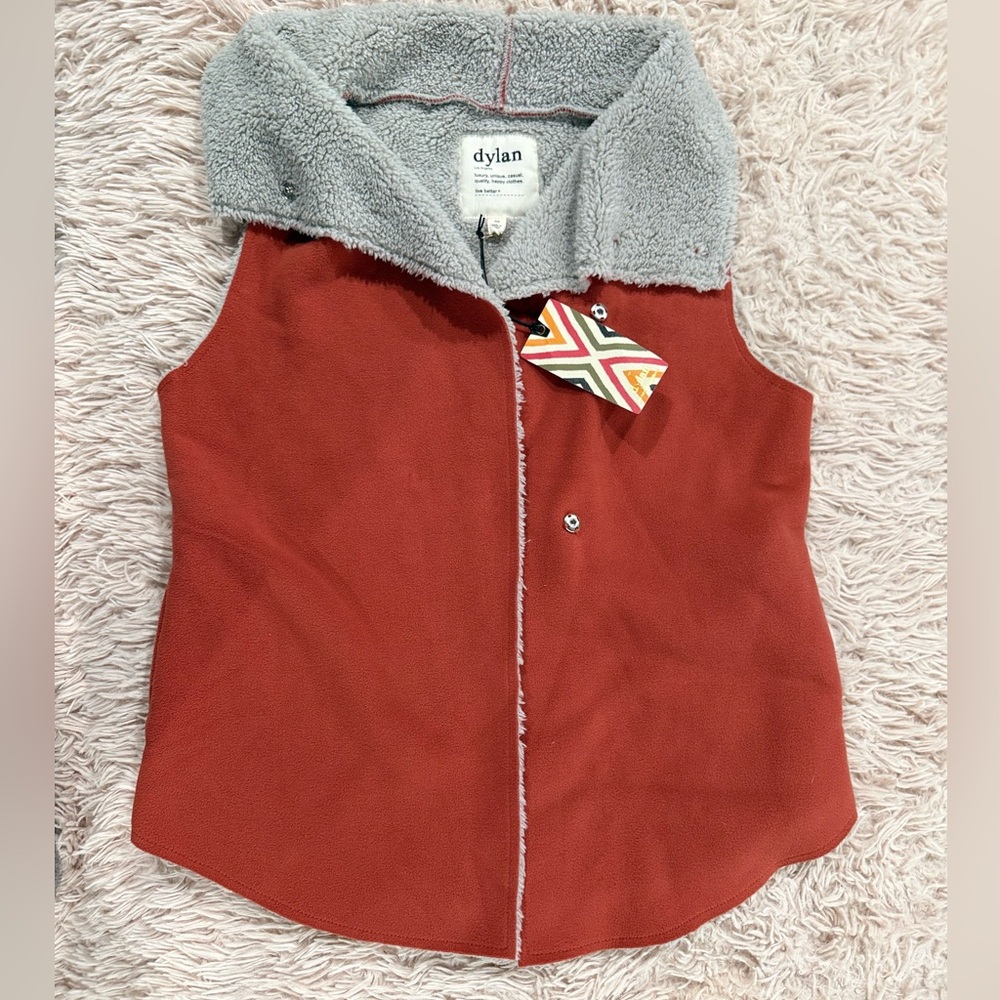 Dylan Los Angeles luxury Unique Soft Sweater Vest size XS w/pockets